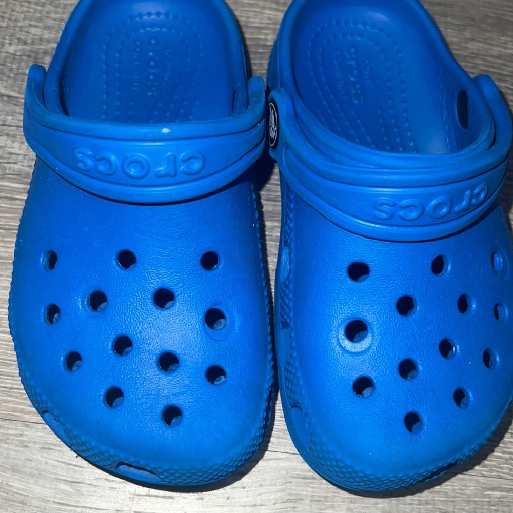 Kids crocs